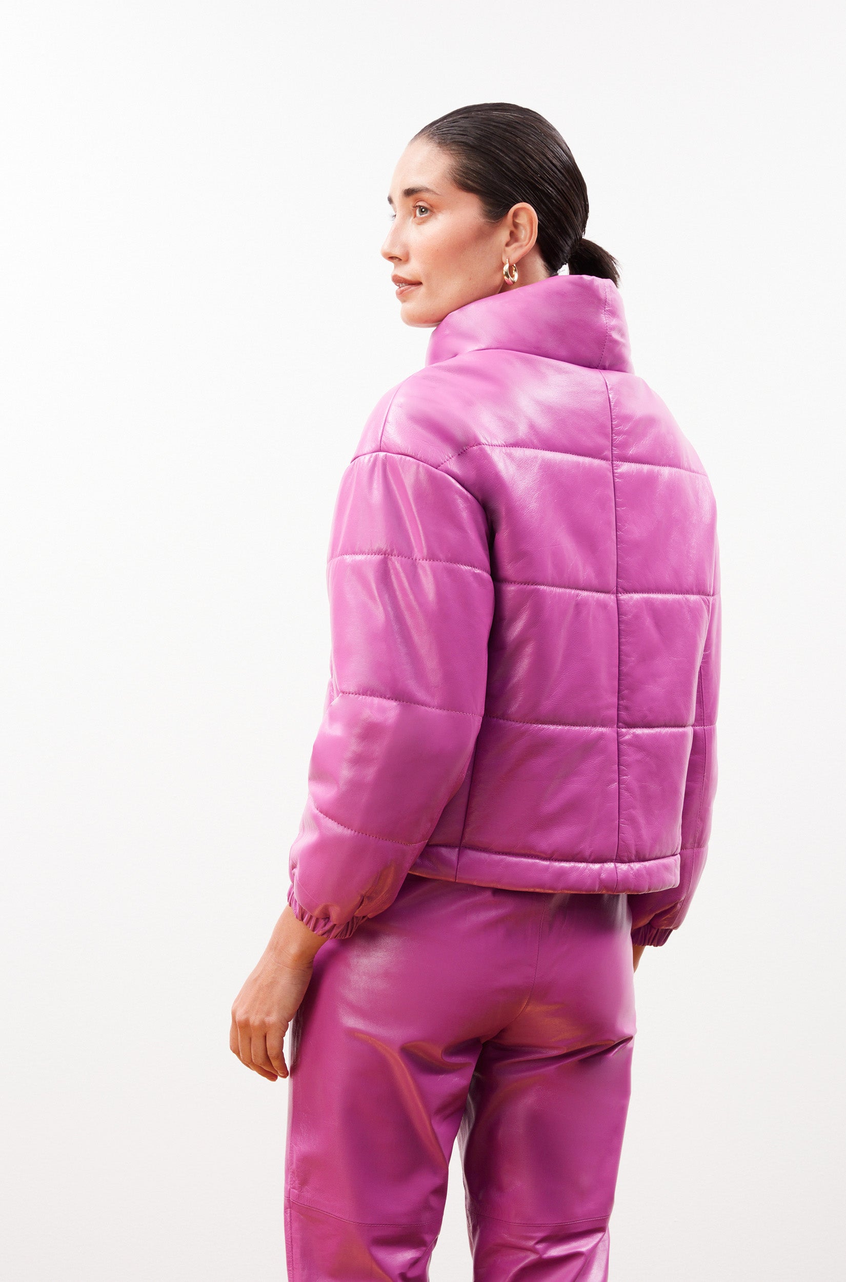 HOT PINK