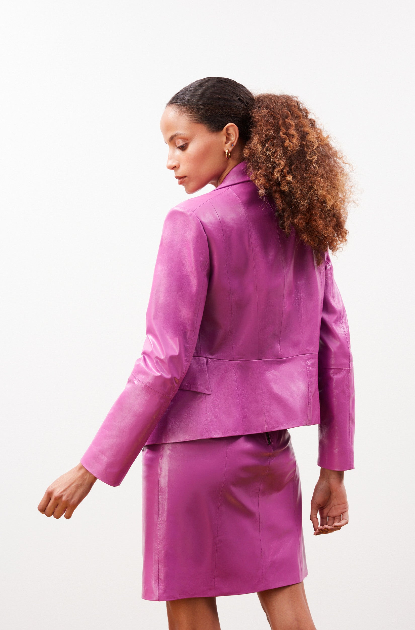 HOT PINK